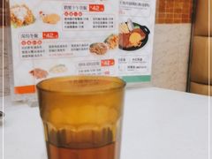 -香港新发烧腊茶餐厅(万象店)