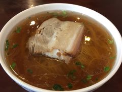 -朱鸿兴面馆(镇湖店)