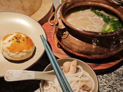 -云荷里·蒸汽石锅鱼·云南菜(中发百旺店)