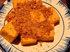 -Cuc Gach Quan Restaurant