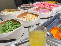 -海底捞火锅(宝龙广场夜宵主题店)