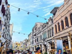 -海口骑楼小吃街