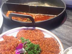 -热火朝天鲜切牛肉火锅(南强街巷店)