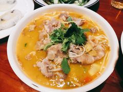 酸菜肥牛-钓台野鱼馆(钱江国际时代广场店)