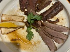 -潮界(LU·ONE凯德晶萃广场店)