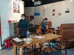 大堂-二红烧烤排骨串(麦岛店)