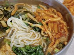 -居鲜味螺蛳粉(客村店)