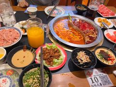 -沸炉重庆老火锅(军事博物馆店)