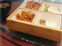 -泉味道贵州厨房(三里河店)