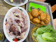 -广味炭炉鸡煲(宝业路分店)