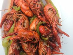 -大树下饭店(春晓镇慈岙社区卫生服务站南)