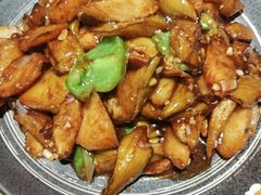 -95号酱骨·一块豆腐(展春园西路店)