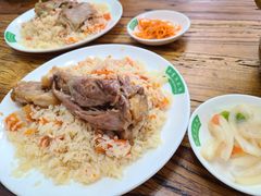 洋葱小菜-217丰惠源抓饭(江乾路店)