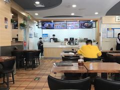 -李先生牛肉面大王(北京站售票厅餐厅)