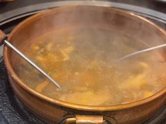 -阿山卓·野生菌火锅·纳西火塘烤肉