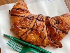 法式香浓巧克力可颂-星巴克(南宁民歌湖店)