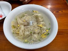 小馄饨-上海特色小笼店(铁岭路90弄小区店)