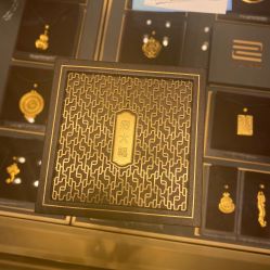 -周大福 CHOW TAI FOOK(新世界百货崇文店)