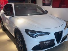 -上海保利玛莎拉蒂和阿尔法罗密欧(华翔路店)