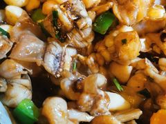 牛蛙煲-小粤楼·怀旧粤菜(万辉国际广场店)