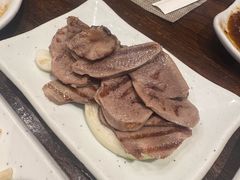 -萨拉伯尔(燕莎友谊商城店)