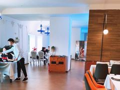 -圣彼得堡观江俄餐厅(中央大街黑金冠店)