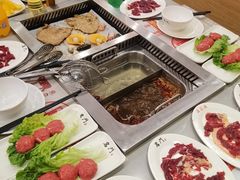-名门潮牛·鲜牛肉海鲜火锅.烧烤自助餐厅(诚丰广场店)