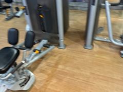 -豪逸健体(中骏广场店)