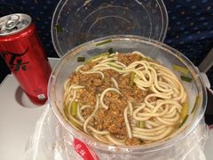 -正宗杨记普洱酸醋米线(总店)