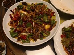 -萨宁音登锡伯风味餐厅(一楼店)