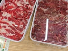 -杨老板·海鲜集市火锅·鲜切牛肉(中防万宝店)