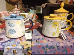 -钟书阁(松江泰晤士小镇店)