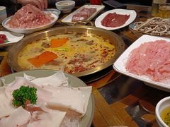 -小天鹅火锅·一线江景洪鼎旗舰店(洪崖洞店)