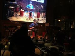 -胡桃里乐队酒馆(鎏嘉码头店)