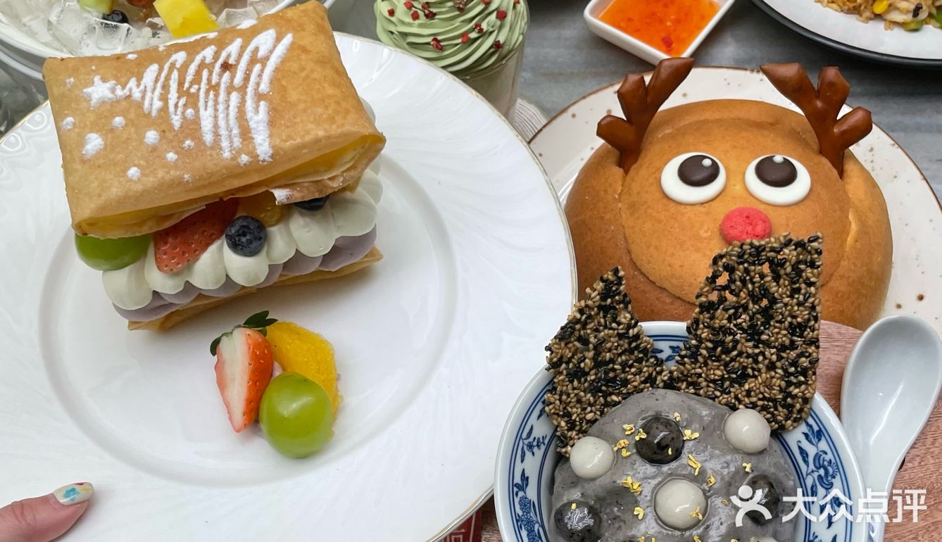 圣诞节氛围满满的大树餐厅它来啦 