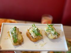 -必胜客(东大桥店)