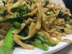 -华威达牛庄(黄埔大道西店)