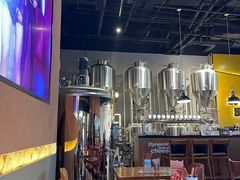 -HUZI虎滋精酿餐吧(京西大悦城店)
