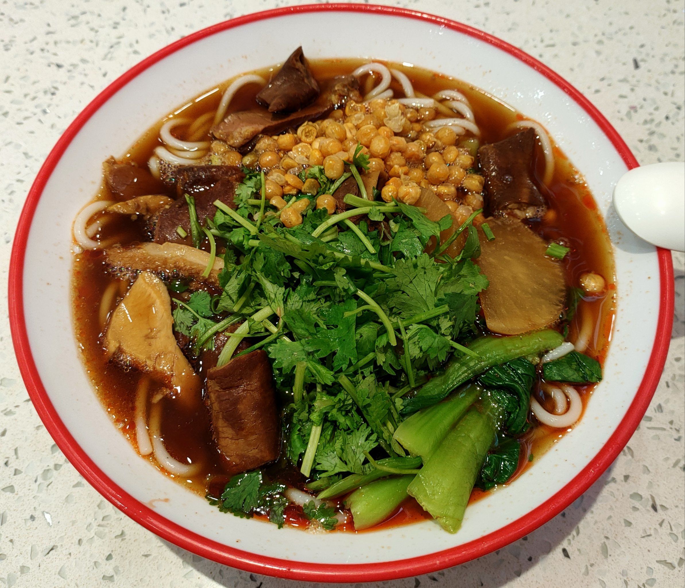 一碗牛杂面,千军万马来相见,金山银山不给换