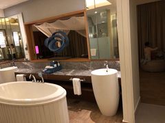 -中央格兰德岛温泉度假酒店 - 全包