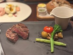 -恰餐厅及酒吧 CHAR Bar & Grill (北京丽都皇冠假日店)