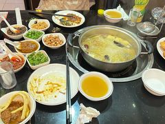 -丫丫汤膳打边炉(宏府408坊店)