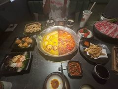-湊湊火锅·茶憩(杭州湖滨银泰in77店)