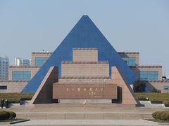 -上海市龙华烈士陵园