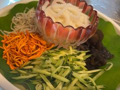 -那家老院子东北菜·饺子·小鸡炖蘑菇(艳华街店)
