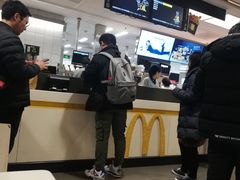 -麦当劳(轻轨曹杨路店)