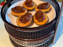 一口鲍鱼酥-三号黄浦会Canton Table