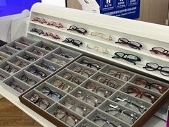 -EYEcare眼镜店(南京东路店)