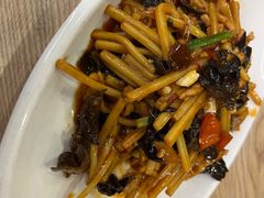 -江城燕子大排档(江汉路步行街店)