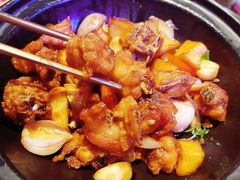 -钳真多钓虾馆·小龙虾海鲜烧烤(九六广场店)